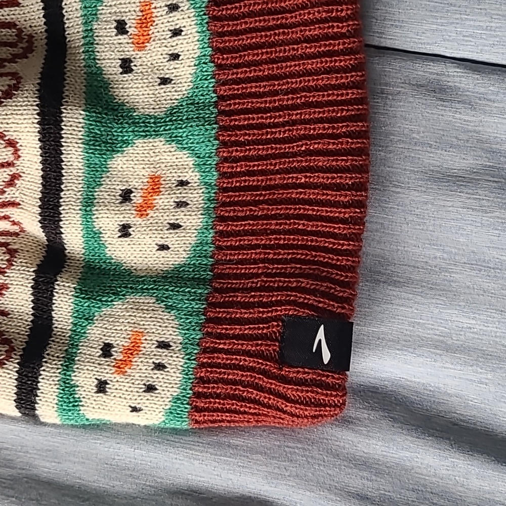 Brooks beanie - Picture 2 of 5